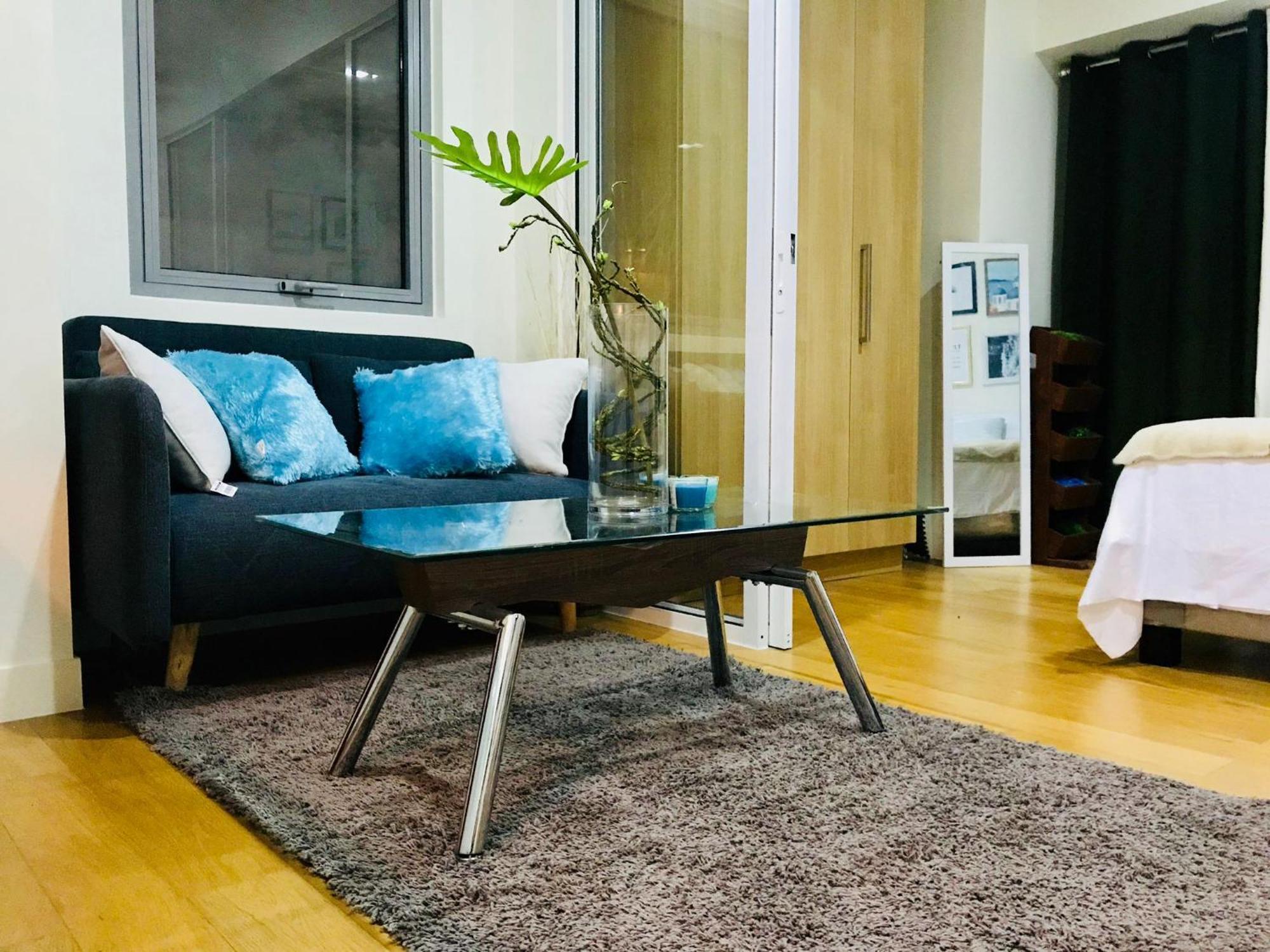 Acqua Private Residence Livingstone Tower Condo Unit With Free Wifi Manila Exteriér fotografie